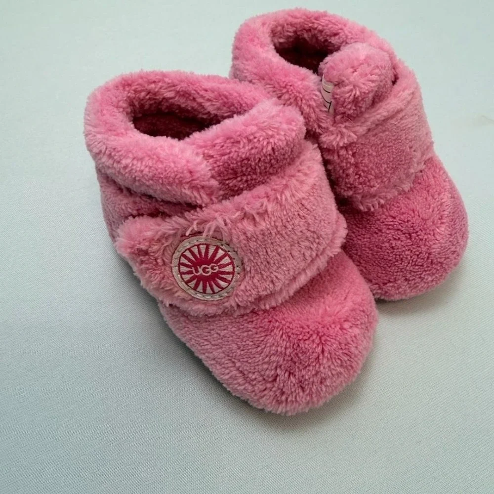 UGG Pink baby booties